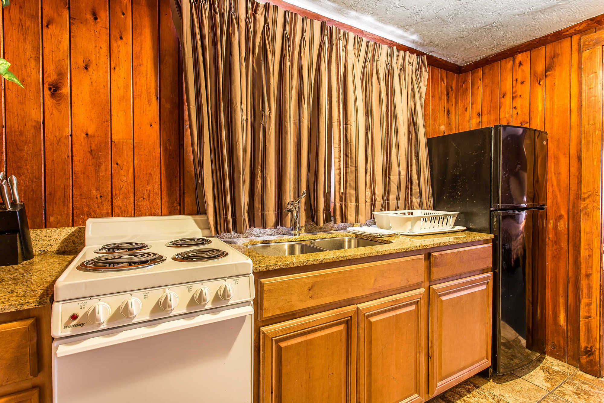 Rodeway Inn & Suites Нагс-Гед Номер фото